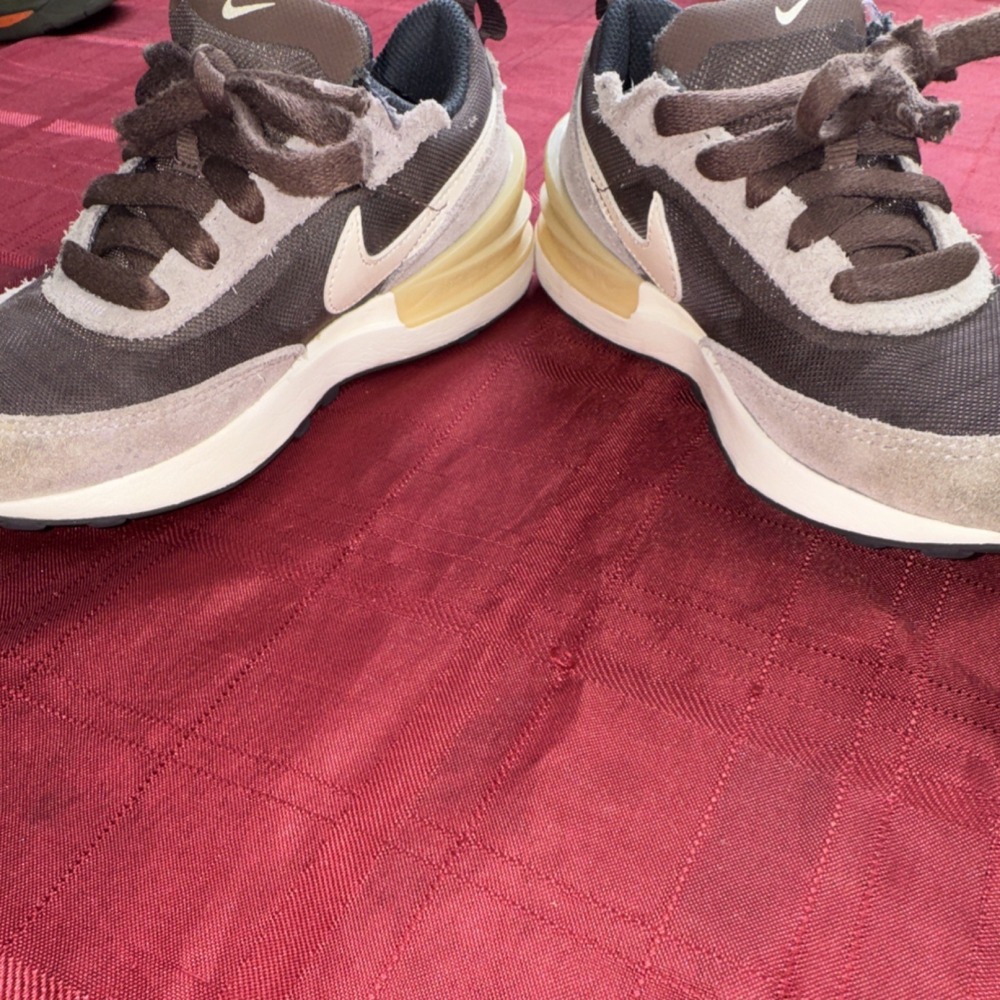 Nike Kids Sneakers Brown Suede Mesh Lace-Up Shoes Youth Size 1Y DC0480-200